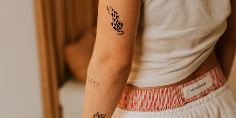 Oberarm-Tattoos